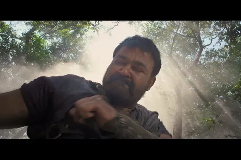 Mohanlal Releases Nivin Paulys Kayamkulam Kochunni Trailer