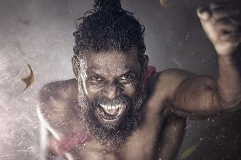 Vinayakan Karinthandan Poster